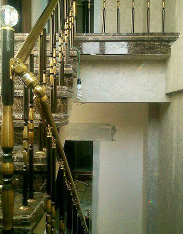 نرده استیل طلایی